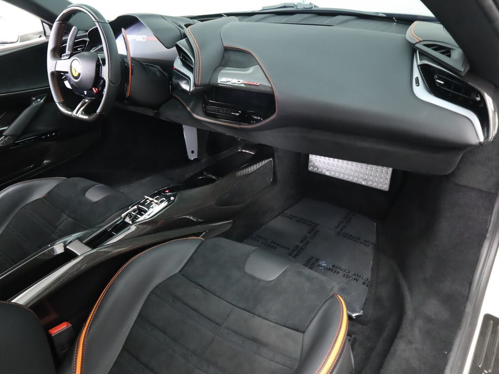 2023 Ferrari SF90 Stradale photo 17