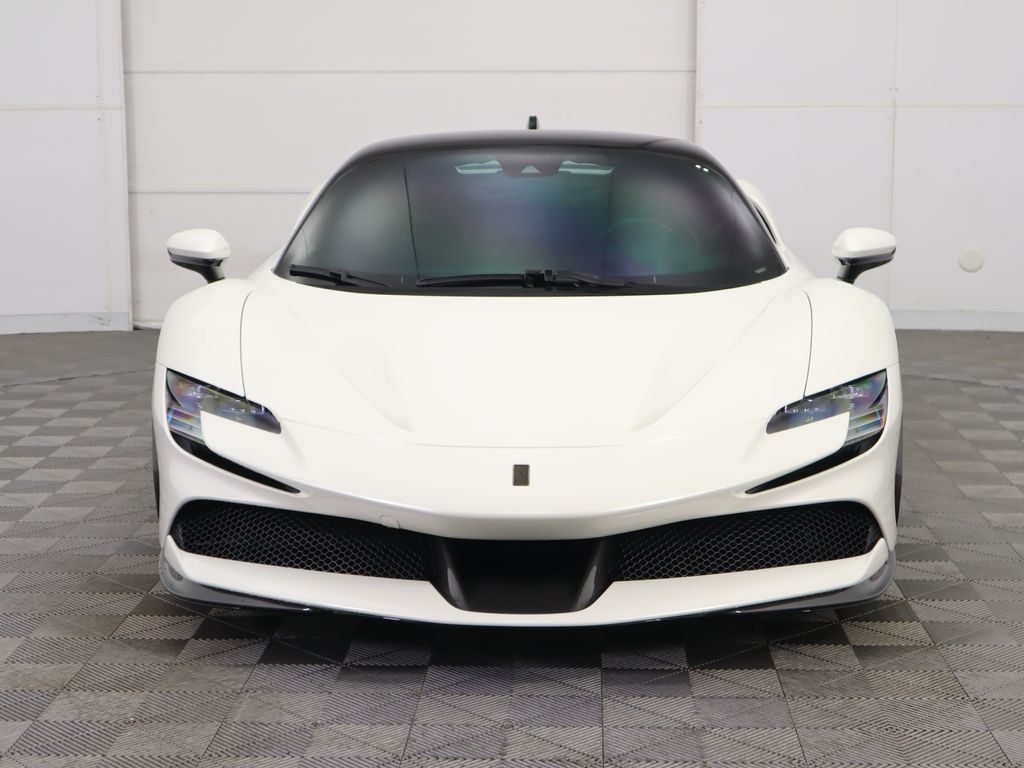 2023 Ferrari SF90 Stradale photo 2