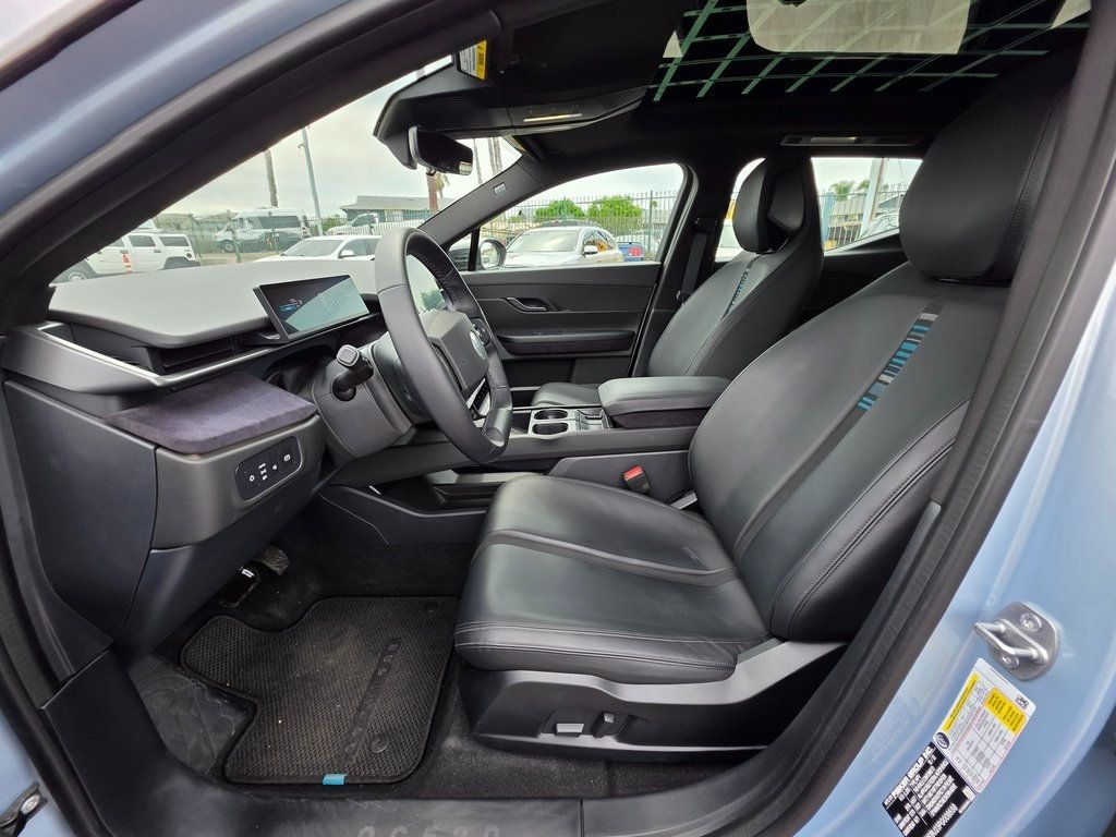 2023 Fisker Ocean Extreme AWD - 22922550 - 18