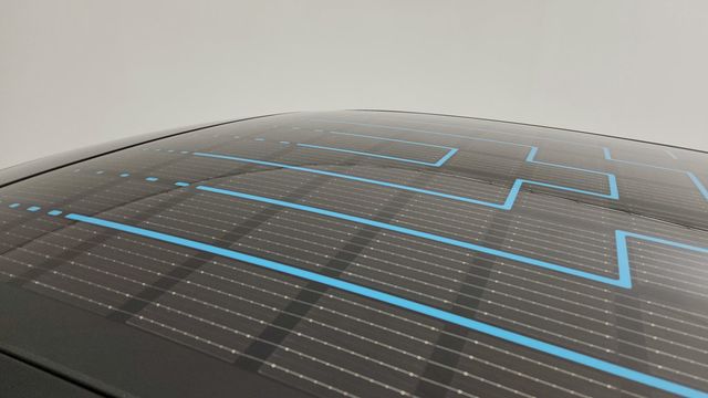 2023 Fisker Ocean Extreme AWD with 22' F5 B Airglider Gloss Black Wheels - 22941440 - 9