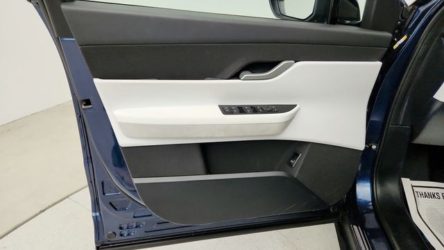 2023 Fisker Ocean Extreme AWD with 22' F5 B Airglider Gloss Black Wheels - 22941440 - 10