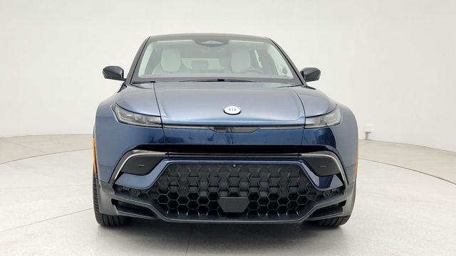 2023 Fisker Ocean Extreme AWD with 22' F5 B Airglider Gloss Black Wheels - 22941440 - 1