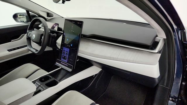 2023 Fisker Ocean Extreme AWD with 22' F5 B Airglider Gloss Black Wheels - 22941440 - 23