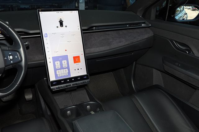 2023 FISKER OCEAN One AWD - 23016067 - 31