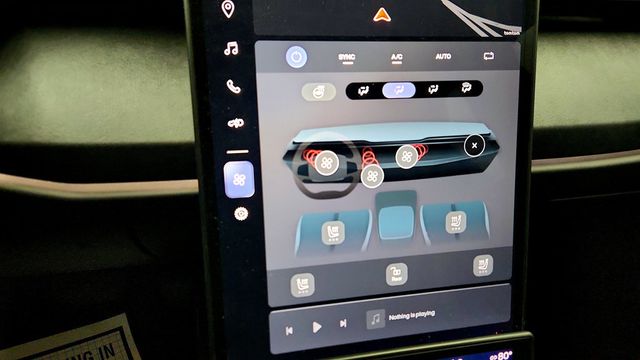 2023 Fisker Ocean One AWD with 20'' Wheels (360-Mile Range) - 22958133 - 17