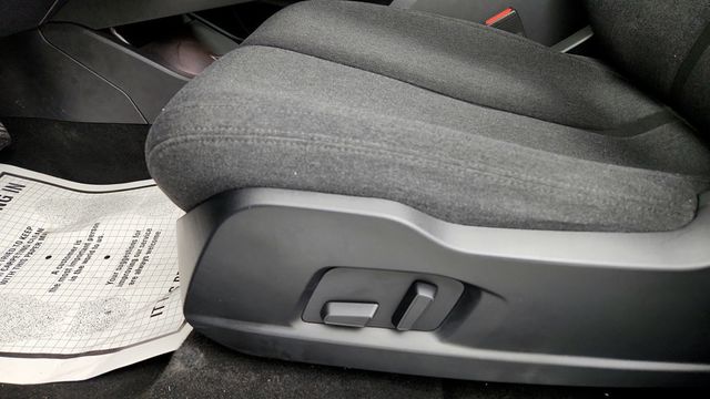 2023 Fisker Ocean Sport with 20'' F7 B Aerostealth Silver Wheels - 22941124 - 10