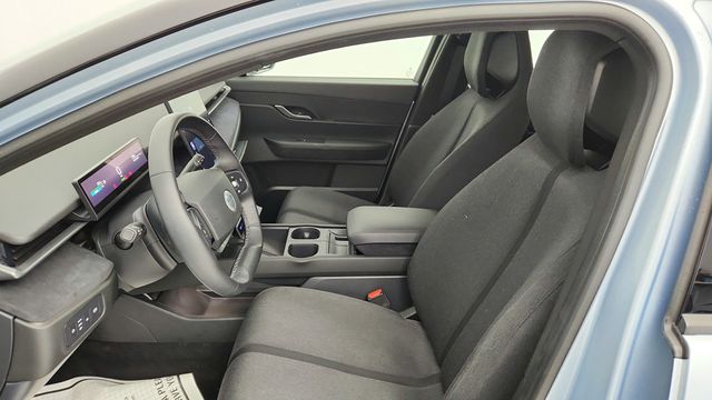 2023 Fisker Ocean Sport with 20'' F7 B Aerostealth Silver Wheels - 22941124 - 18