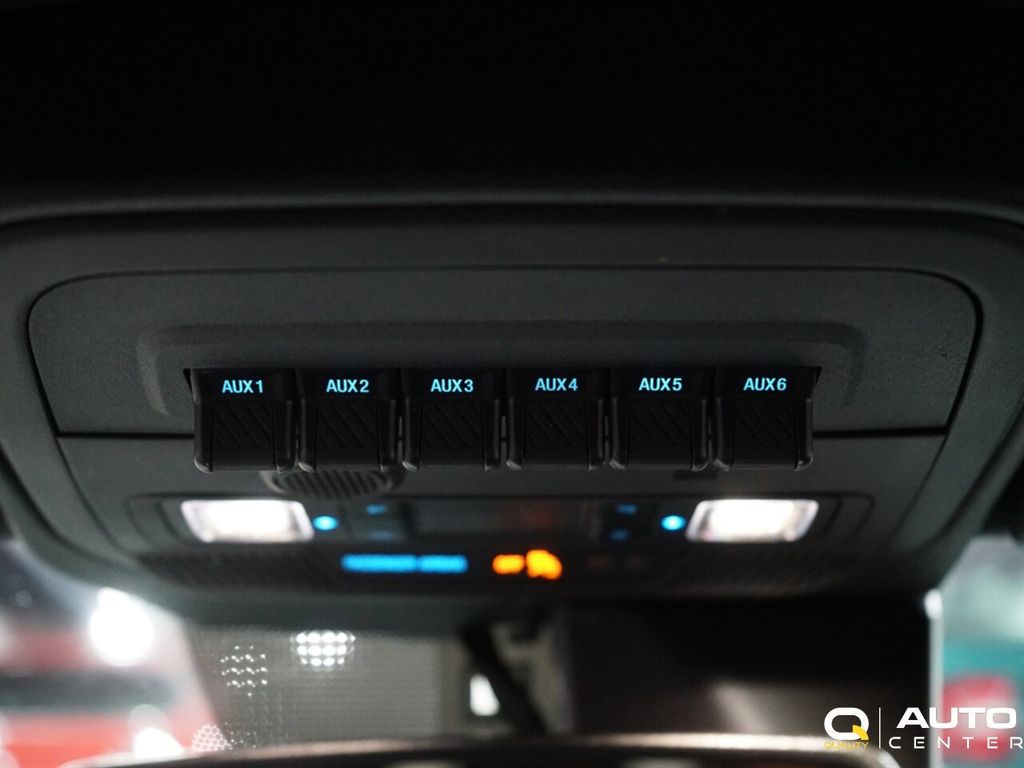 2023 Ford Bronco - 22924317 - 30
