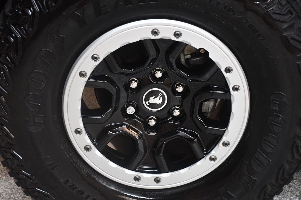 Ford Bronco photo 17