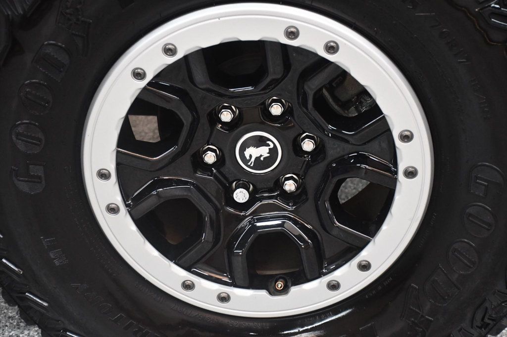Ford Bronco photo 18