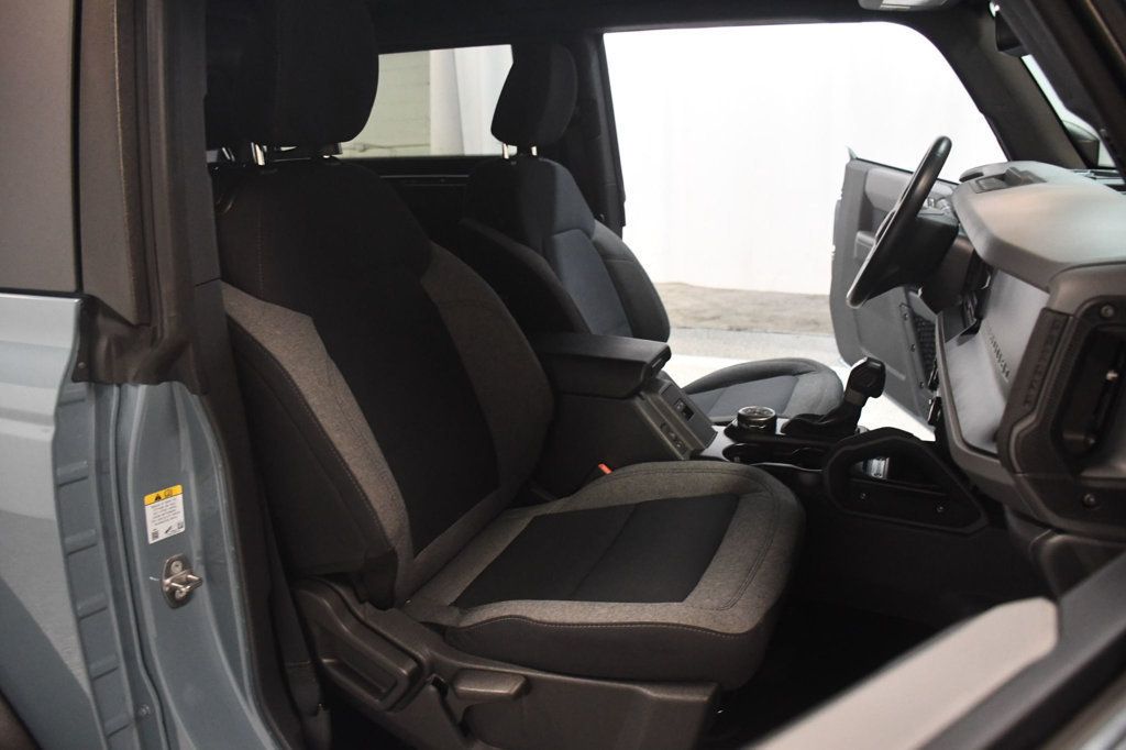 Ford Bronco photo 28