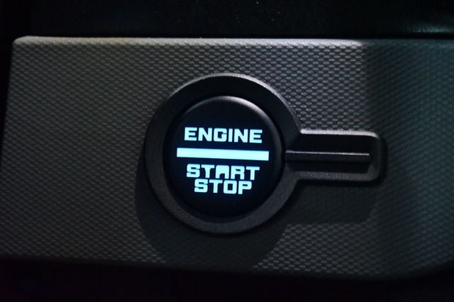 2023 Ford Bronco 2023 BRONCO BIG BEND 2 DR. SASQUATCH 18K MILES - 23076102 - 64