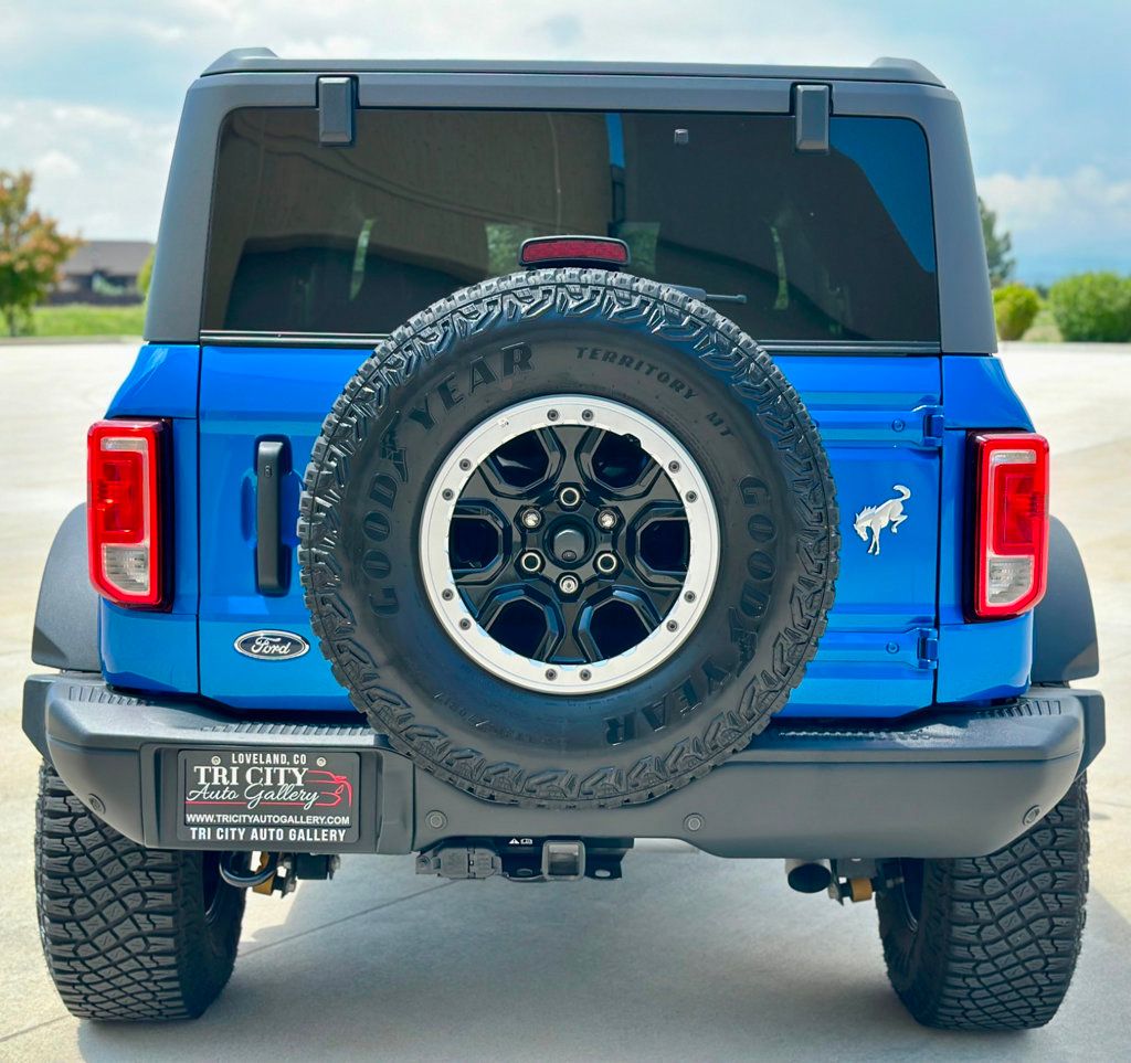2023 Ford Bronco Black Diamond photo 32