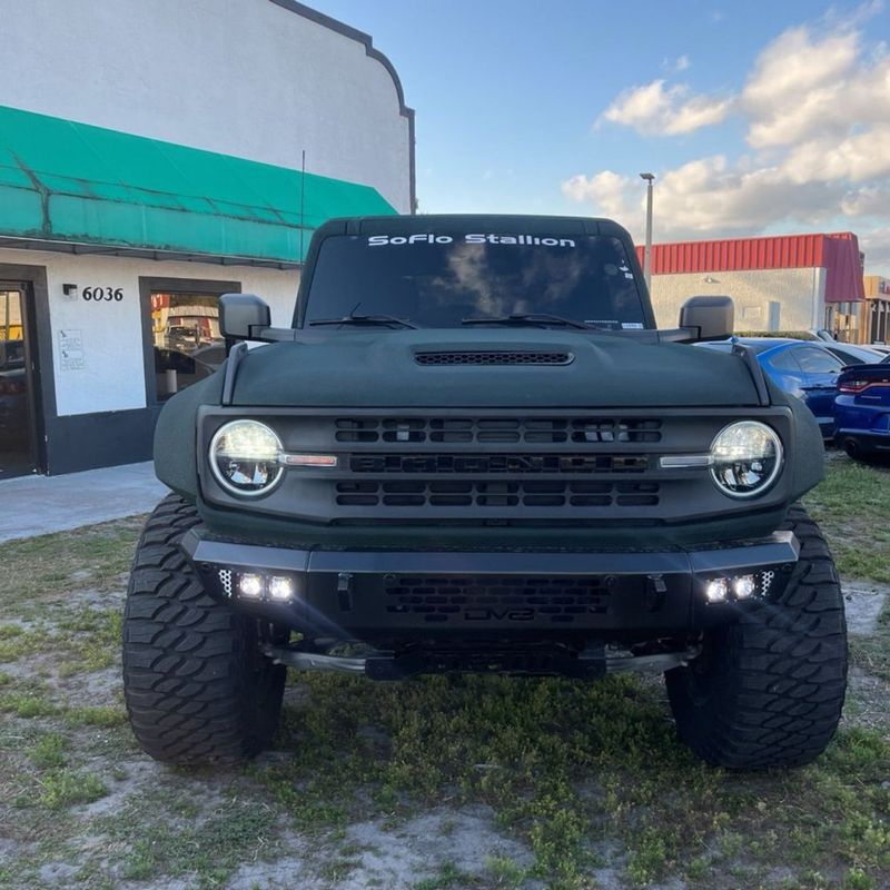 2023 Ford Bronco 4 Door 4x4 - 22780084 - 3