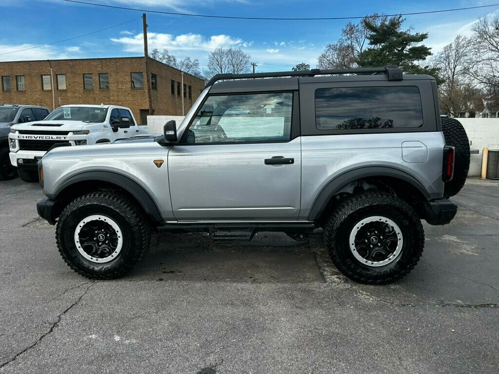 2023 Ford Bronco Base Big Bend Black Diamond Outer Banks Badlands Wildtrak photo 2