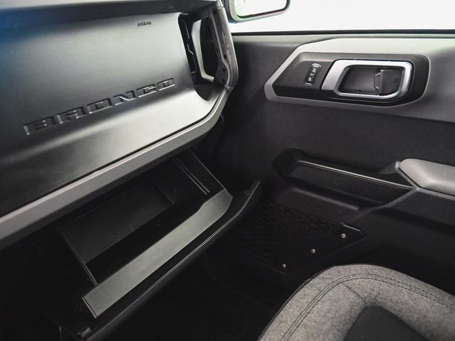 2023 Ford Bronco Base - 22958519 - 13