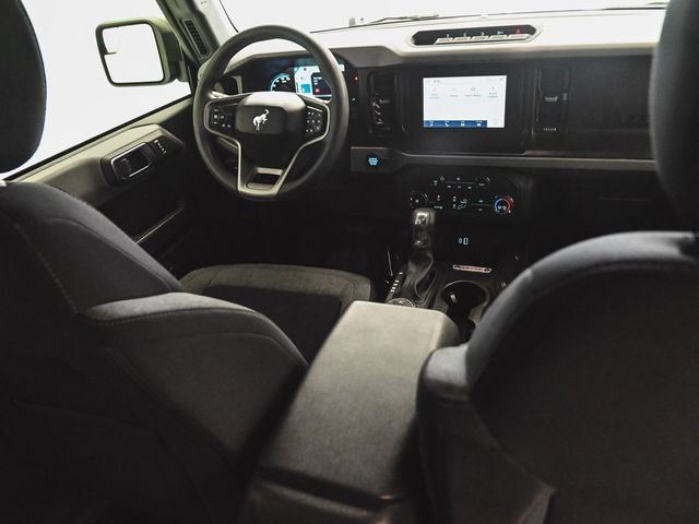 2023 Ford Bronco Base - 22958519 - 28