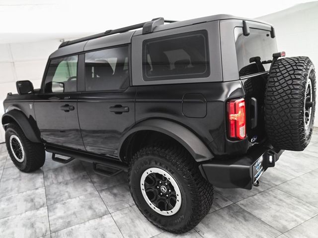 2023 Ford Bronco Base - 22958519 - 3