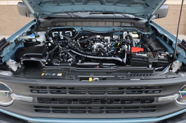 2023 Ford Bronco Base - 23017390 - 10