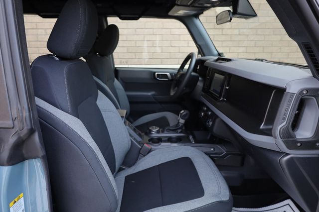 2023 Ford Bronco Base - 23017390 - 24