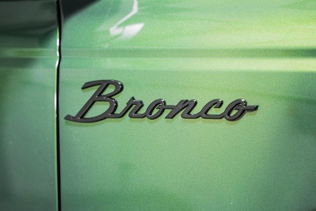 2023 Ford Bronco Base - 22085184 - 17