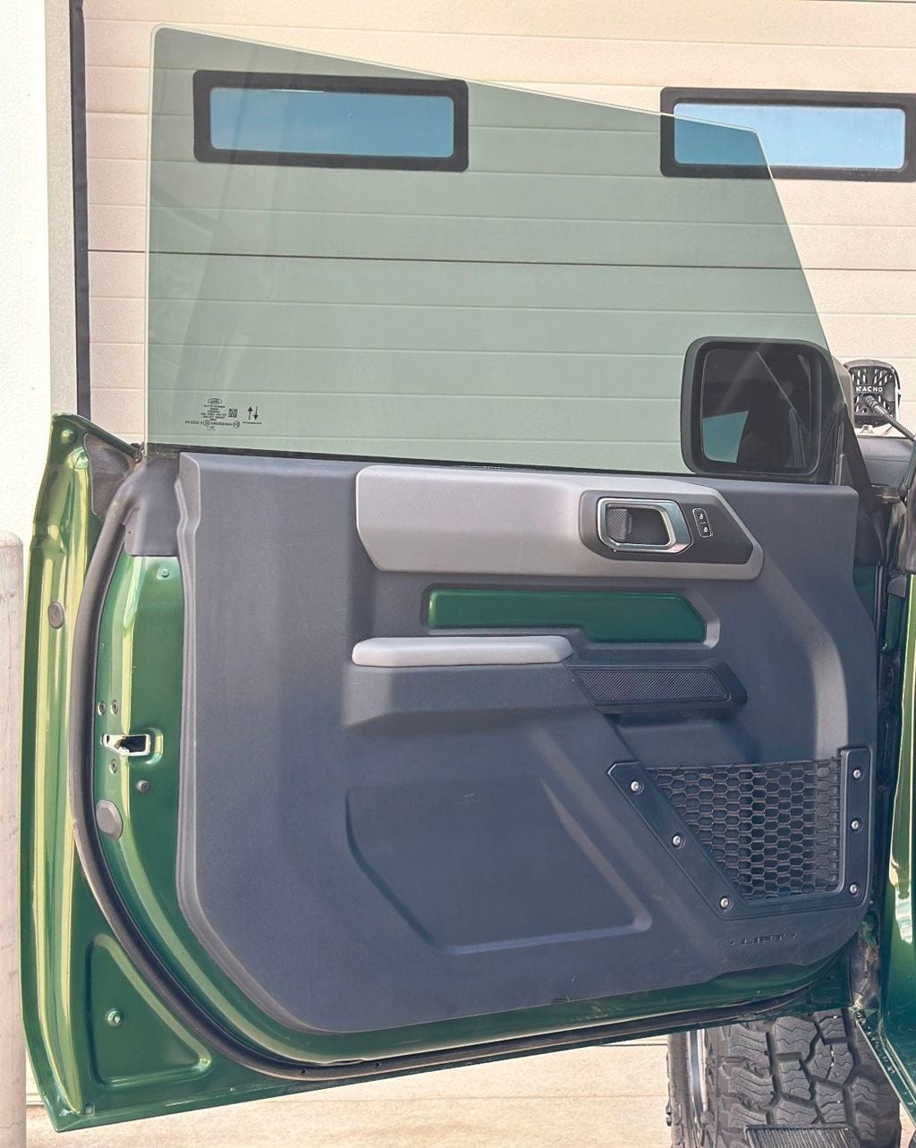 2023 Ford Bronco Big Bend 2 Door Advanced 4x4 - 22986331 - 11