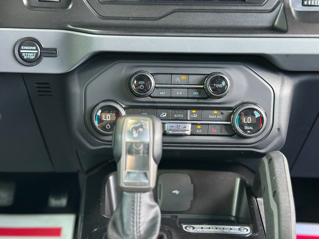 2023 Ford Bronco Big Bend 2 Door Advanced 4x4 - 22986331 - 24