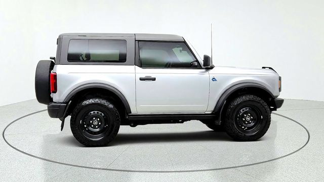2023 Ford Bronco Black Diamond 2 Door 4x4 - 23095017 - 3