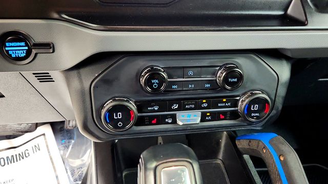 2023 Ford Bronco Black Diamond 2 Door Advanced 4x4 - 23096211 - 16