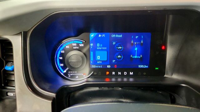 2023 Ford Bronco Black Diamond 2 Door Advanced 4x4 - 23098459 - 13