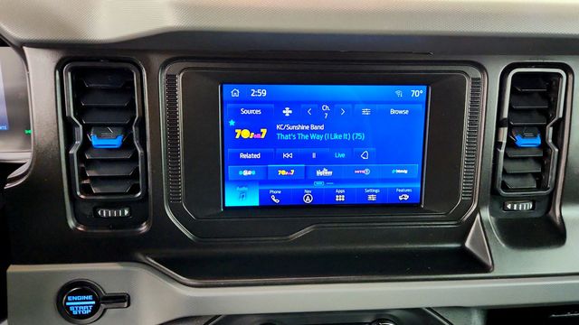 2023 Ford Bronco Black Diamond 2 Door Advanced 4x4 w/ Sasquatch & EcoBoost - 23096210 - 18