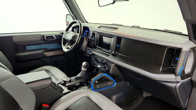 2023 Ford Bronco Black Diamond 2 Door Advanced 4x4 w/ Sasquatch & EcoBoost - 23096210 - 23