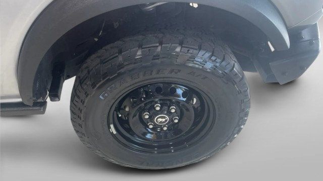 2023 Ford Bronco Black Diamond 4 Door 4x4 - 23066929 - 13