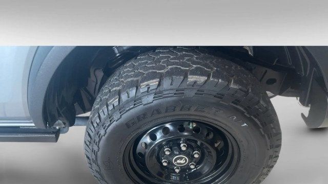 2023 Ford Bronco Black Diamond 4 Door 4x4 - 23066929 - 14