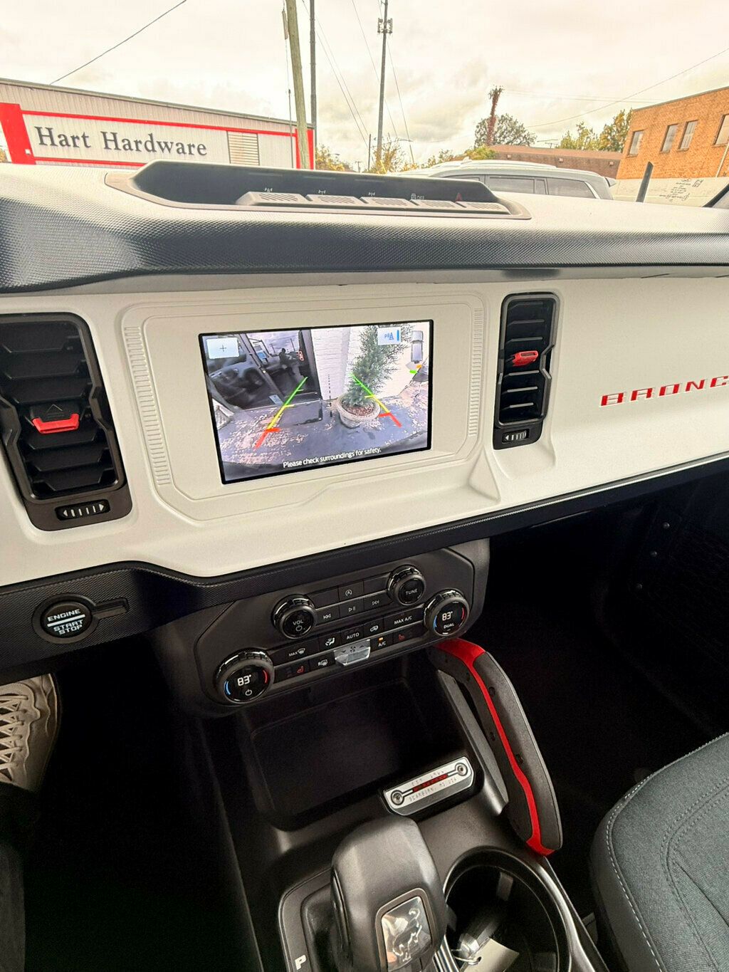 2023 Ford Bronco HeritageEdition/SasquatchPkg/BlindSpotMonitor/LaneKeepAssist/NAV - 22936719 - 26