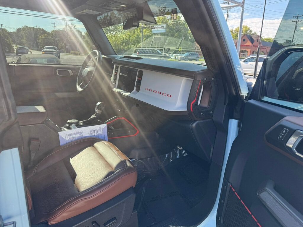 2023 Ford Bronco Heritage Limited First Edition photo 16