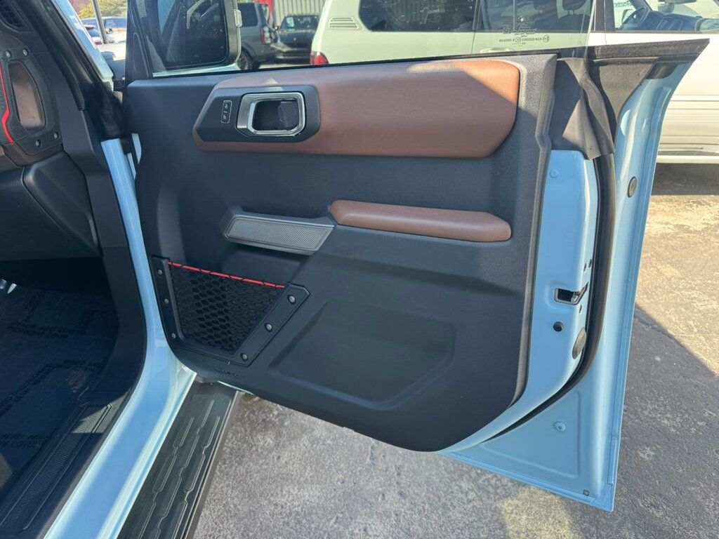 2023 Ford Bronco Heritage Limited First Edition photo 18