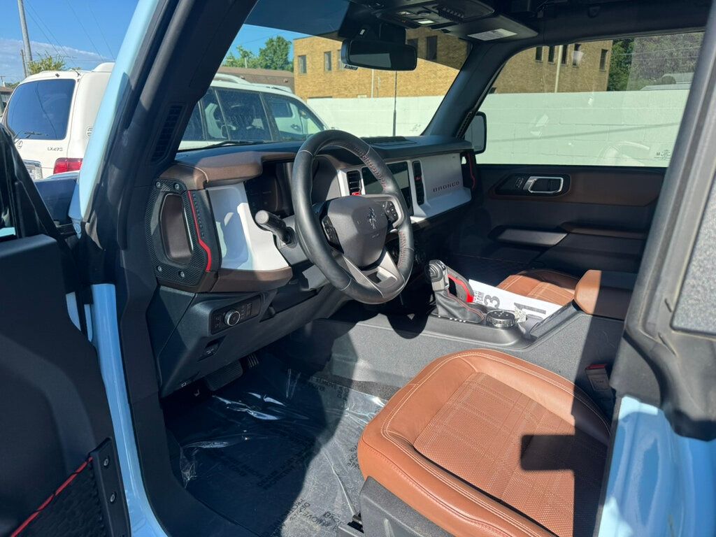 2023 Ford Bronco Heritage Limited First Edition photo 8