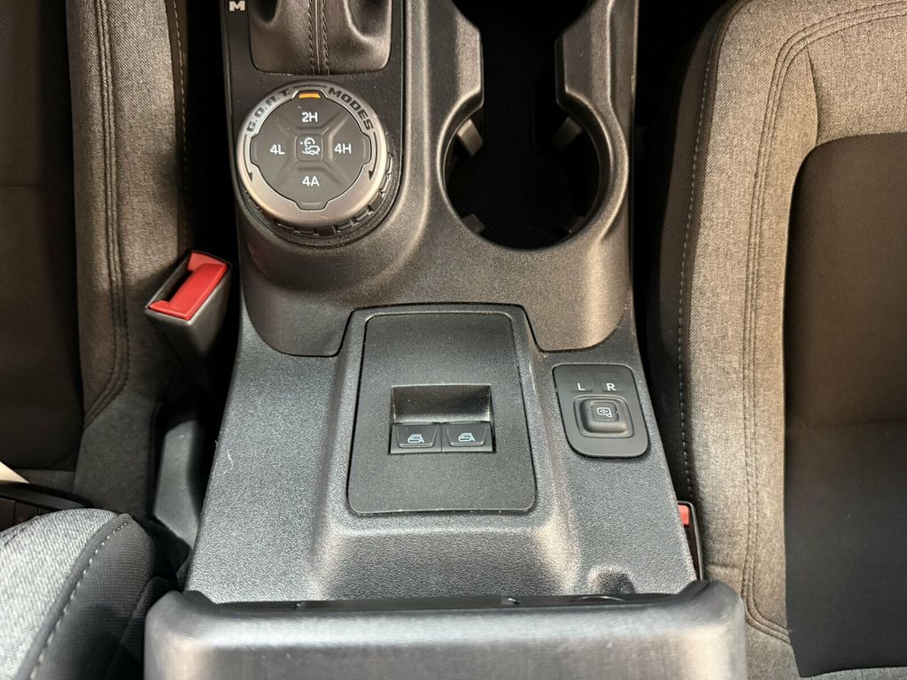 2023 Ford Bronco Local Trade/Sasquatch Pkg/Pre-Collision Assist/Rear Camera - 23055653 - 19