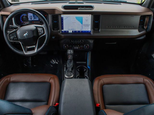 2023 Ford Bronco Outer Banks - 23077135 - 36