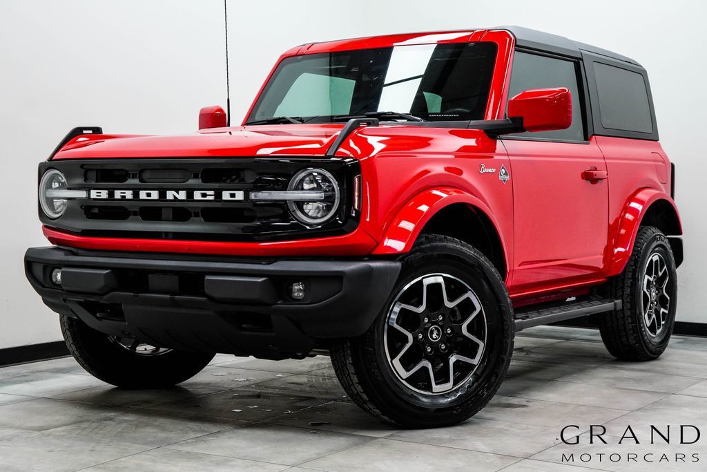 2023 Ford Bronco Outer Banks 2 Door 4x4 - 23012751 | Video 1