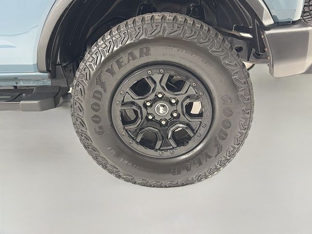 2023 Ford Bronco Outer Banks 4 Door 4x4 - 23039496 - 30
