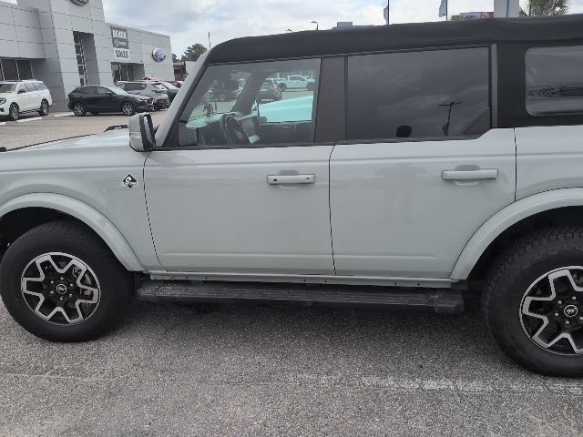 2023 Ford Bronco Outer Banks 4 Door 4x4 - 23025692 - 8