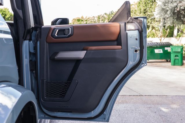 2023 Ford Bronco Outer Banks 4 Door 4x4 - 22932358 - 30