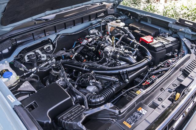 2023 Ford Bronco Outer Banks 4 Door 4x4 - 22932358 - 33