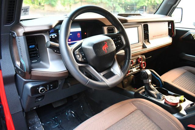 2023 Ford Bronco Outer Banks 4 Door Advanced 4x4 - 23074352 - 23