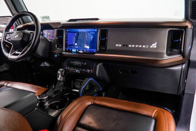 2023 Ford Bronco Outer Banks 4 Door Advanced 4x4 - 23001427 - 15