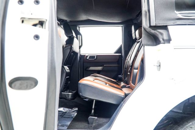 2023 Ford Bronco Outer Banks 4 Door Advanced 4x4 - 23001427 - 34