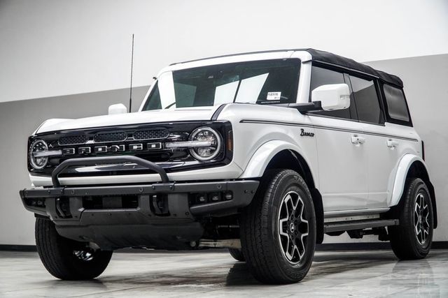2023 Ford Bronco Outer Banks 4 Door Advanced 4x4 - 23001427 - 7