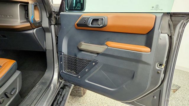 2023 Ford Bronco Outer Banks 4 Door Advanced 4x4 - 23092982 - 25
